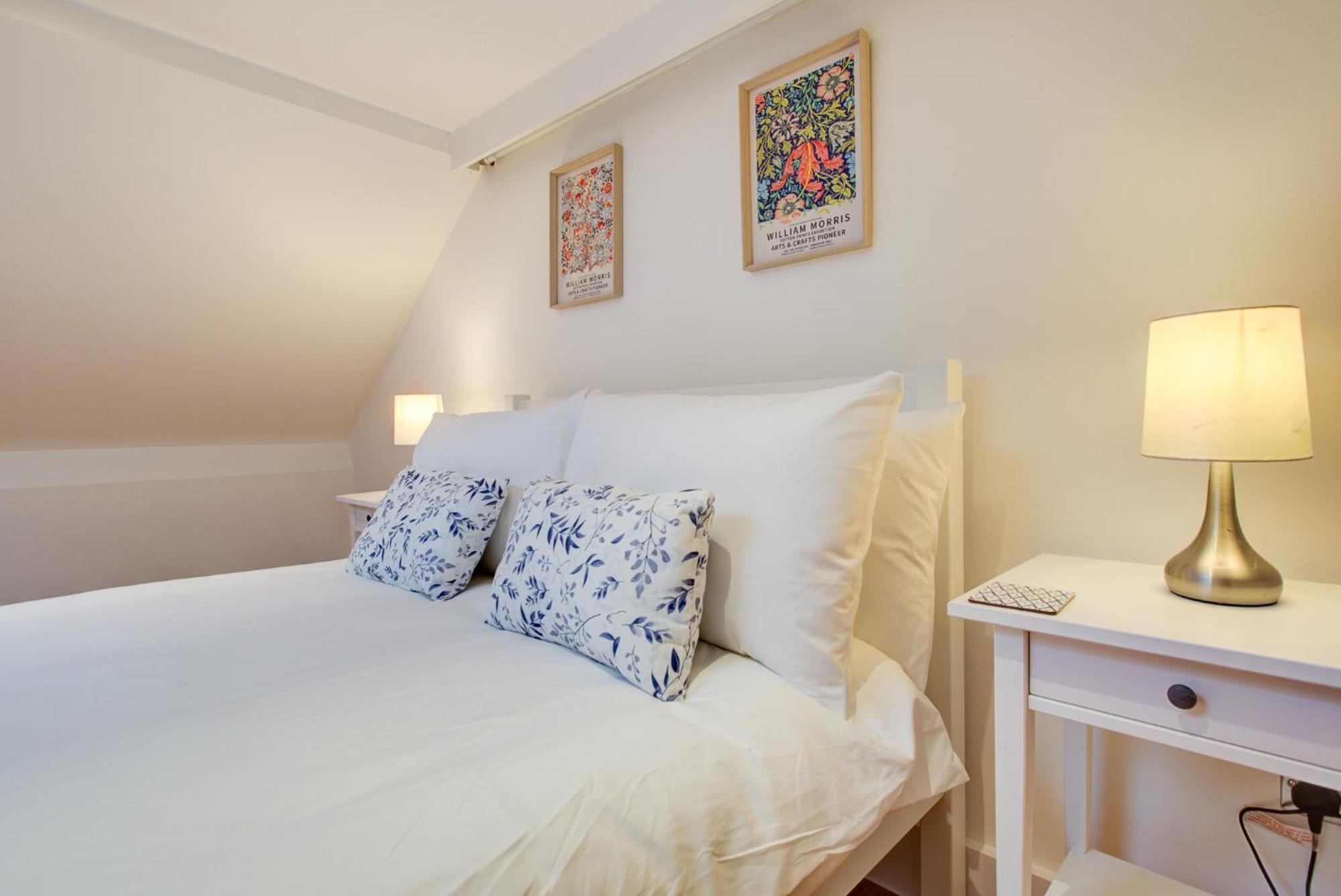 Wonderful Two-Bedroom Apartment London Eksteriør bilde