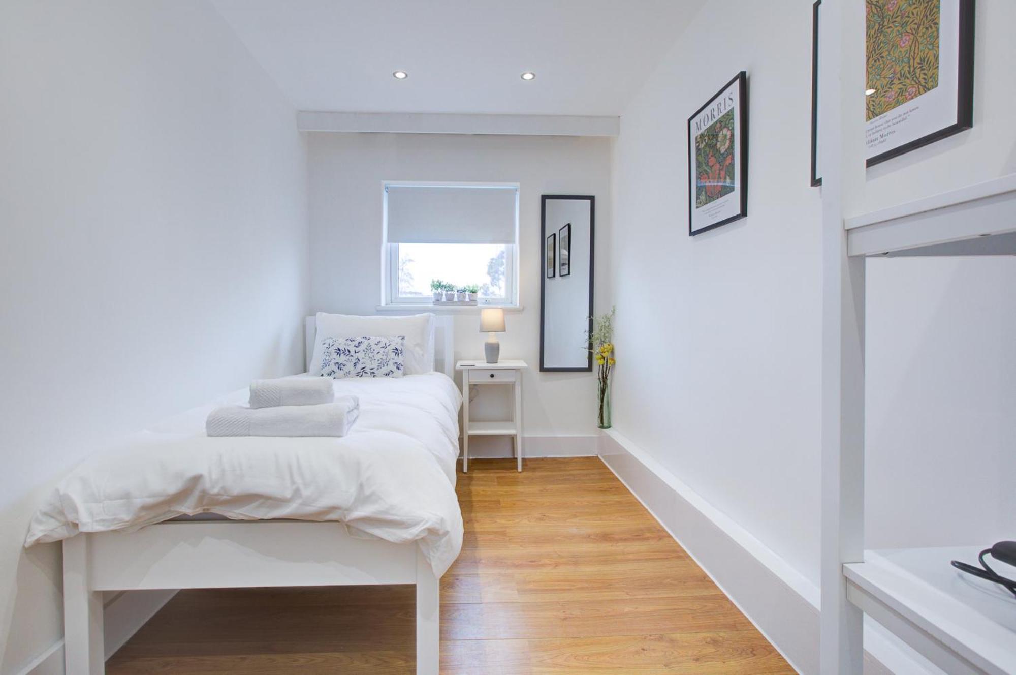 Wonderful Two-Bedroom Apartment London Eksteriør bilde